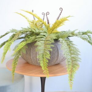 Arranjo Artificial de Samambaia Luxo no Vaso Hanazaki Cinza