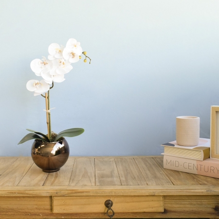Arranjo de Orquídea de Silicone Branca no Vaso Bronze P | Distribuidor Das Flores