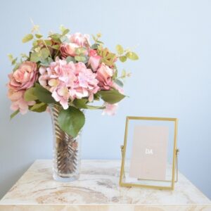 Arranjo de Rosas e Hortênsias Artificiais no Vaso de Vidro |Distribuidor Das Flores