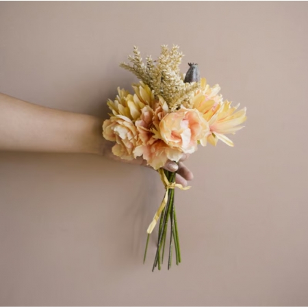 180_buque_de_peonias_e_crisantemos_artificiais_palha_flor_artificial_formosinha_1297_1_ed8ffc2bf16151572432f1ebcfc718fd.jpg Buquê de Peônias e Crisântemos Artificiais Palha | Flor Artificial Distribuidor Das Flores
