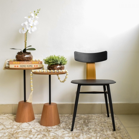 Kit com Dois Arranjos de Eucalipto e Orquídea Artificial no Vaso de Vidro | Arranjos Distribuidor Das Flores